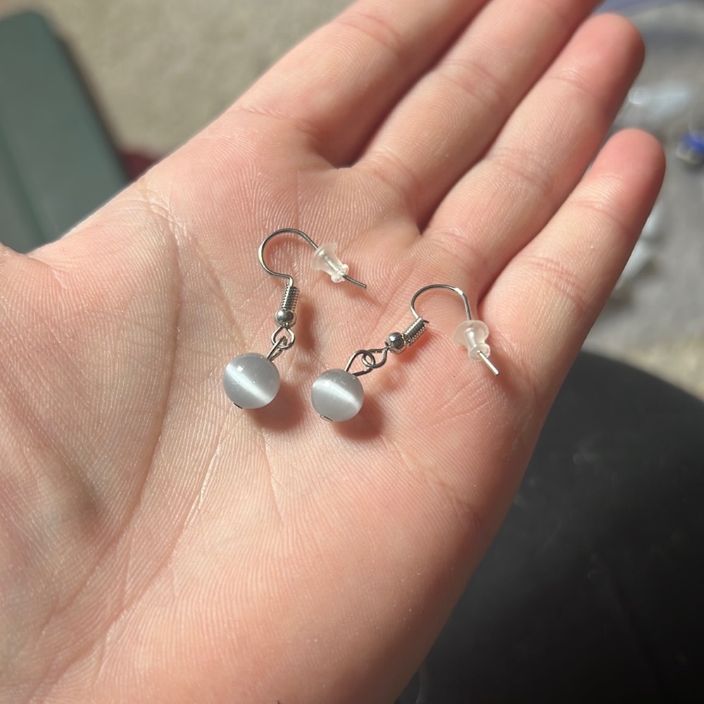 (3 for 10$) Paparazzi Shiny silver ball earrings